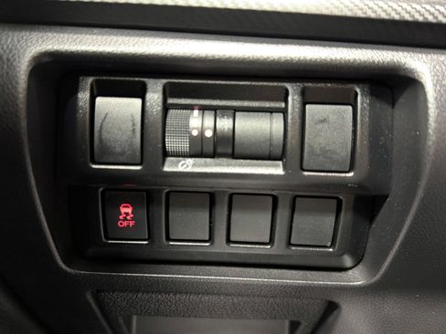 Certified 2022 Subaru Impreza 2.0i image 25