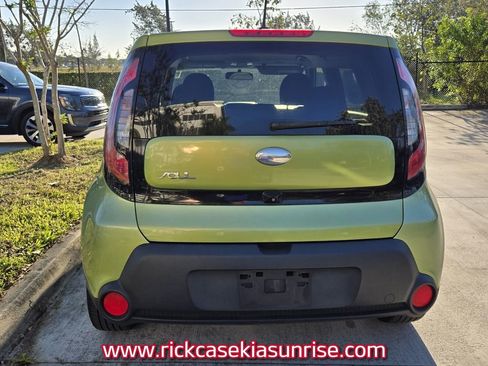 Used 2014 Kia Soul + w/ Audio Package image 7