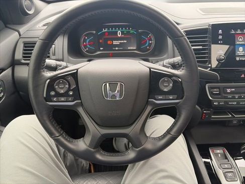 Used 2021 Honda Passport Touring image 16