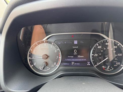 Used 2020 Nissan Titan SV w/ SV Convenience Package AWD/4WD image 50