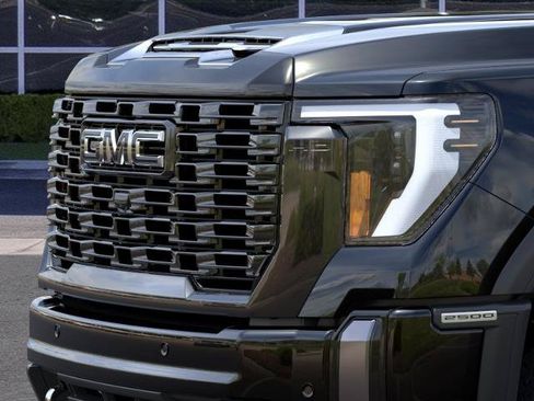New 2026 GMC Sierra 2500 Denali Ultimate w/ Max Trailering Package AWD/4WD image 13
