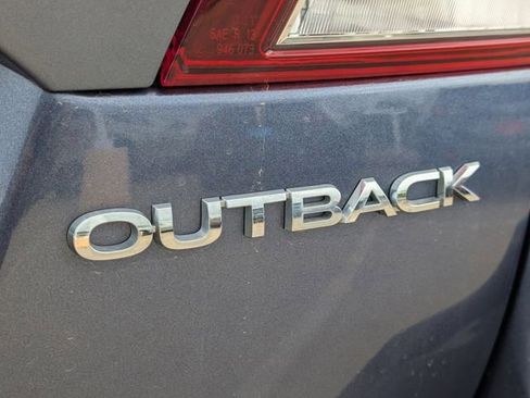 Used 2015 Subaru Outback 2.5i Limited AWD/4WD image 15