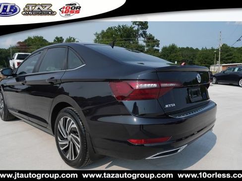 Used 2021 Volkswagen Jetta SEL Premium FWD image 5