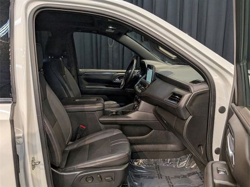 Used 2023 Chevrolet Tahoe RST image 13