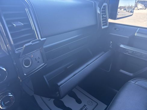 Used 2018 Ford F150 Lariat image 29