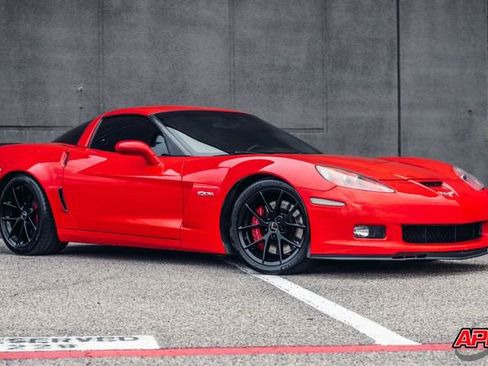 Used 2013 Chevrolet Corvette Z06 image 9