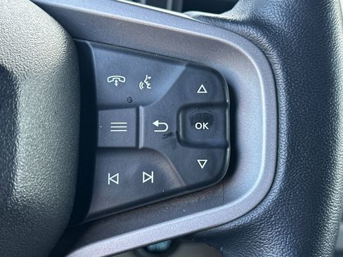 Used 2023 Ford Bronco Badlands image 37