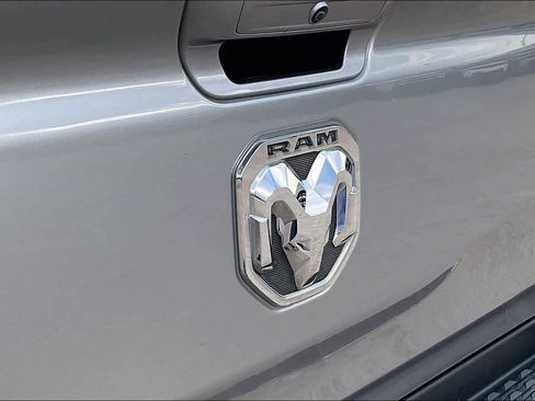 Used 2021 RAM 1500 Big Horn RWD image 30