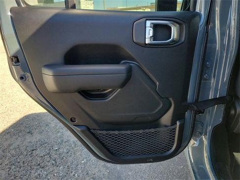 New 2026 Jeep Gladiator Sport image 12