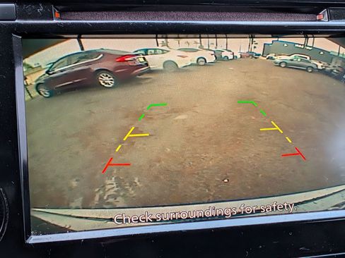 Used 2020 Nissan Rogue SV image 19