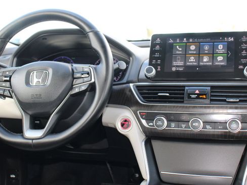 Used 2020 Honda Accord EX-L image 24