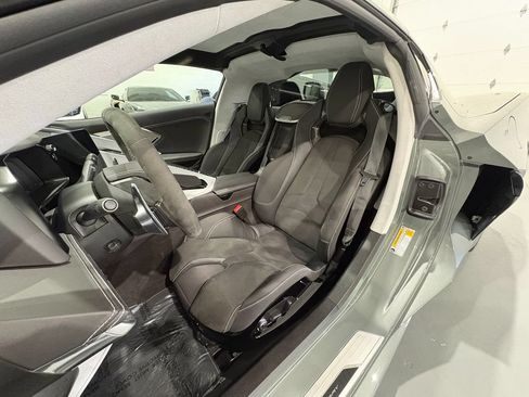 Used 2023 Chevrolet Corvette Stingray Premium Cpe w/ Battery Protection Package RWD image 9