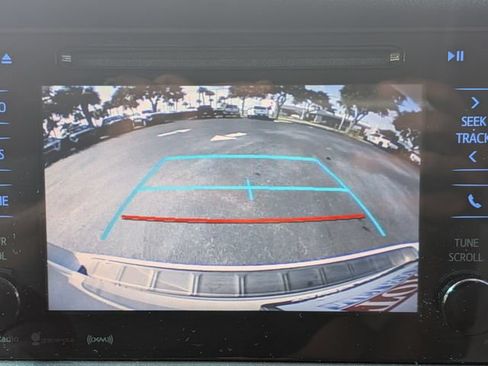 Used 2017 Toyota Sienna LE FWD image 21