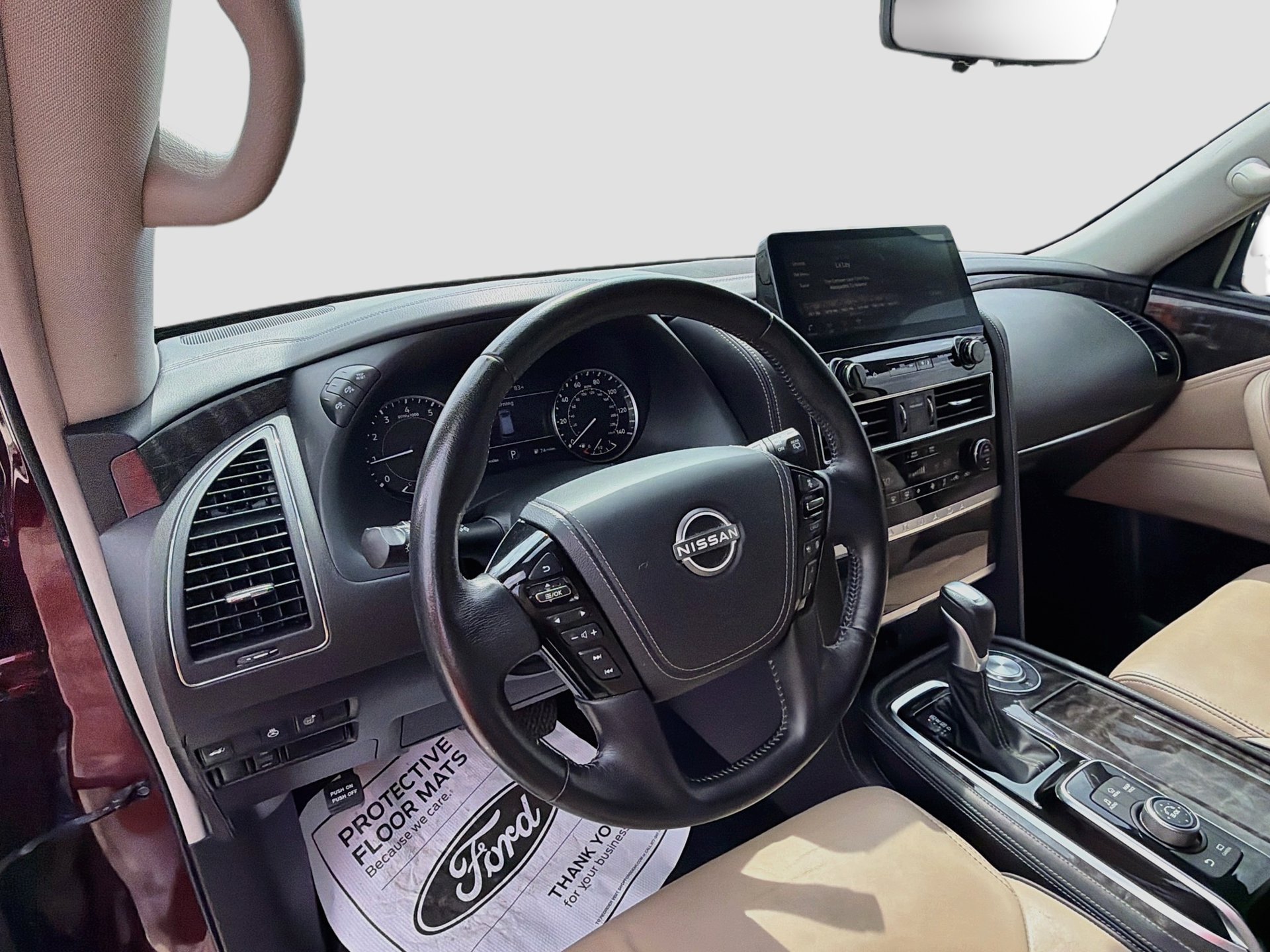 Used 2023 Nissan Armada Platinum w/ Captain's Chairs Package RWD image 11