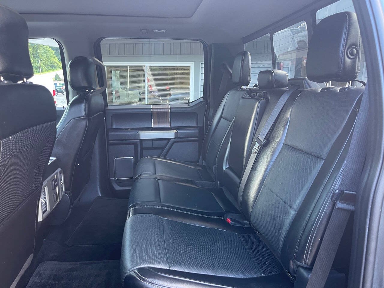 Used 2016 Ford F150 Lariat AWD/4WD image 25
