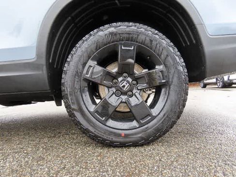 New 2026 Honda Ridgeline Black Edition image 8