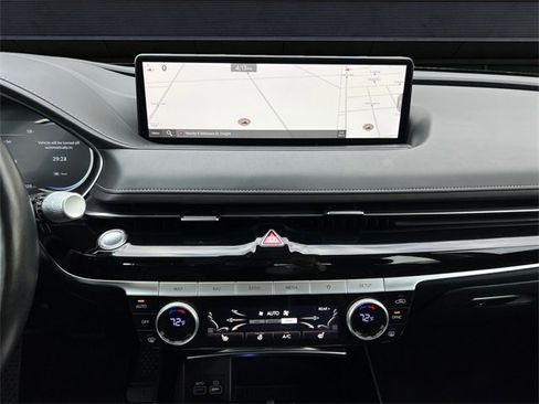 Used 2023 Genesis G80 2.5T image 11