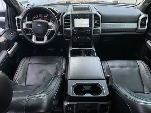 Used 2018 Ford F250 Lariat w/ Lariat Ultimate Package image 29