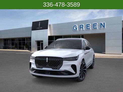 New 2026 Lincoln Nautilus Black Label image 2