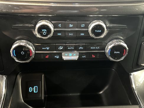 Used 2023 Ford F150 XLT w/ Equipment Group 302A High image 34