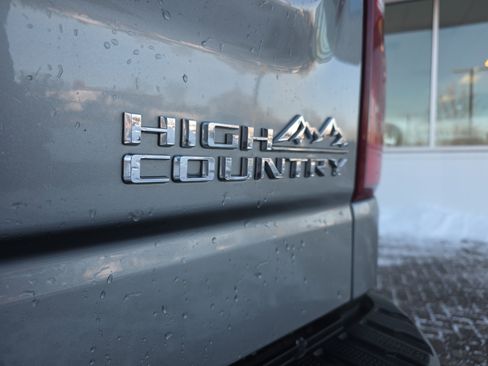 Used 2024 Chevrolet Silverado 1500 High Country w/ High Country Premium Package image 10