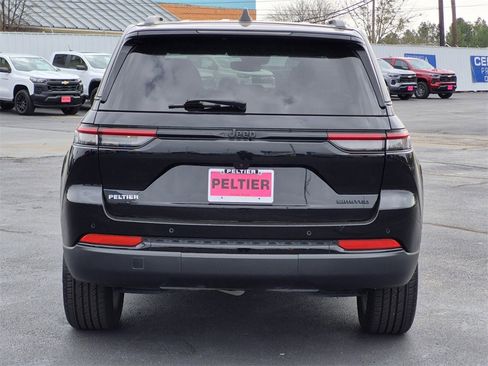 Used 2023 Jeep Grand Cherokee Limited w/ Black Appearance Package image 6