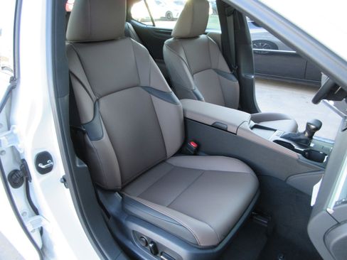 New 2025 Lexus ES 350 image 23