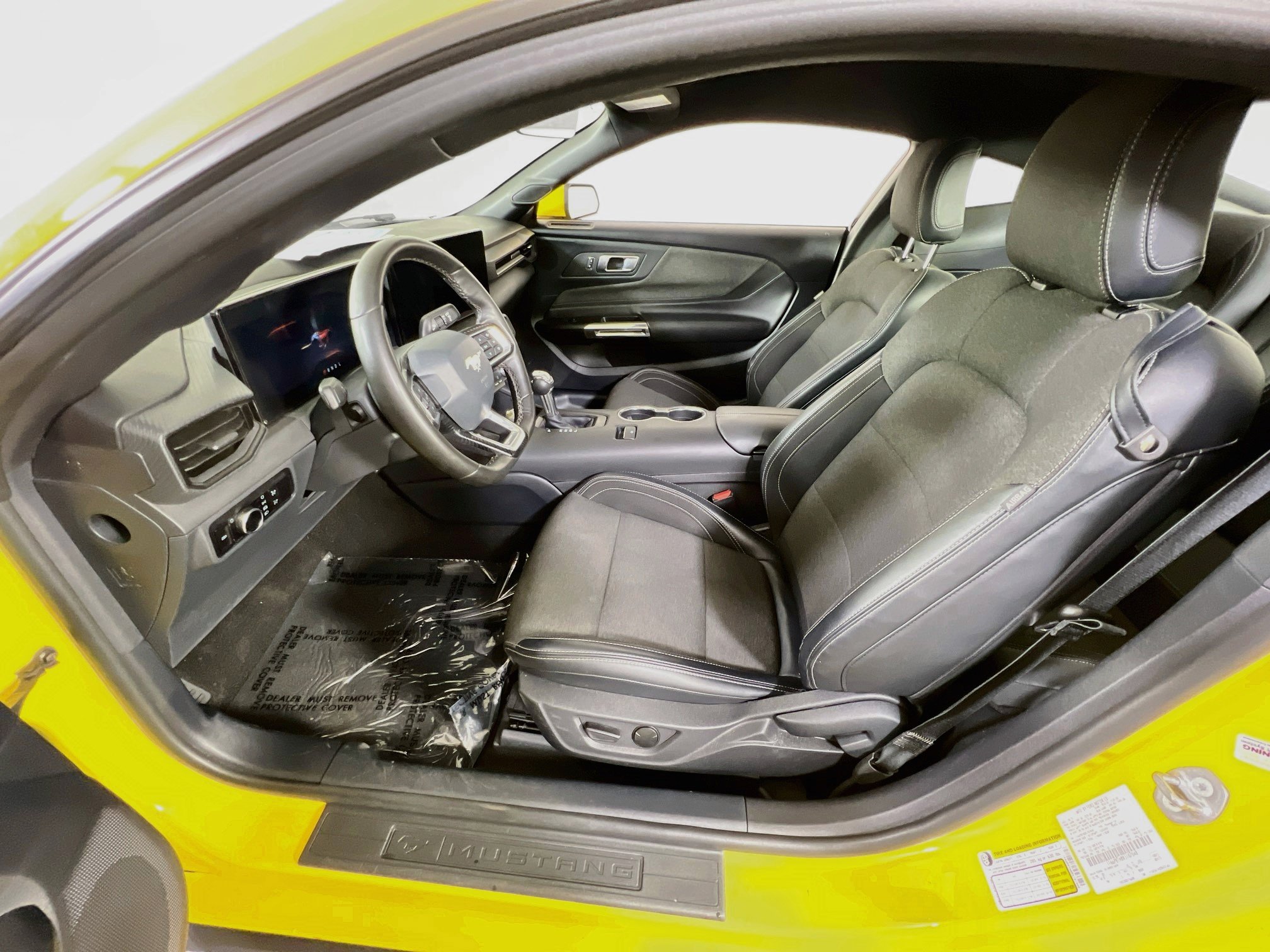 Used 2024 Ford Mustang Coupe RWD image 19