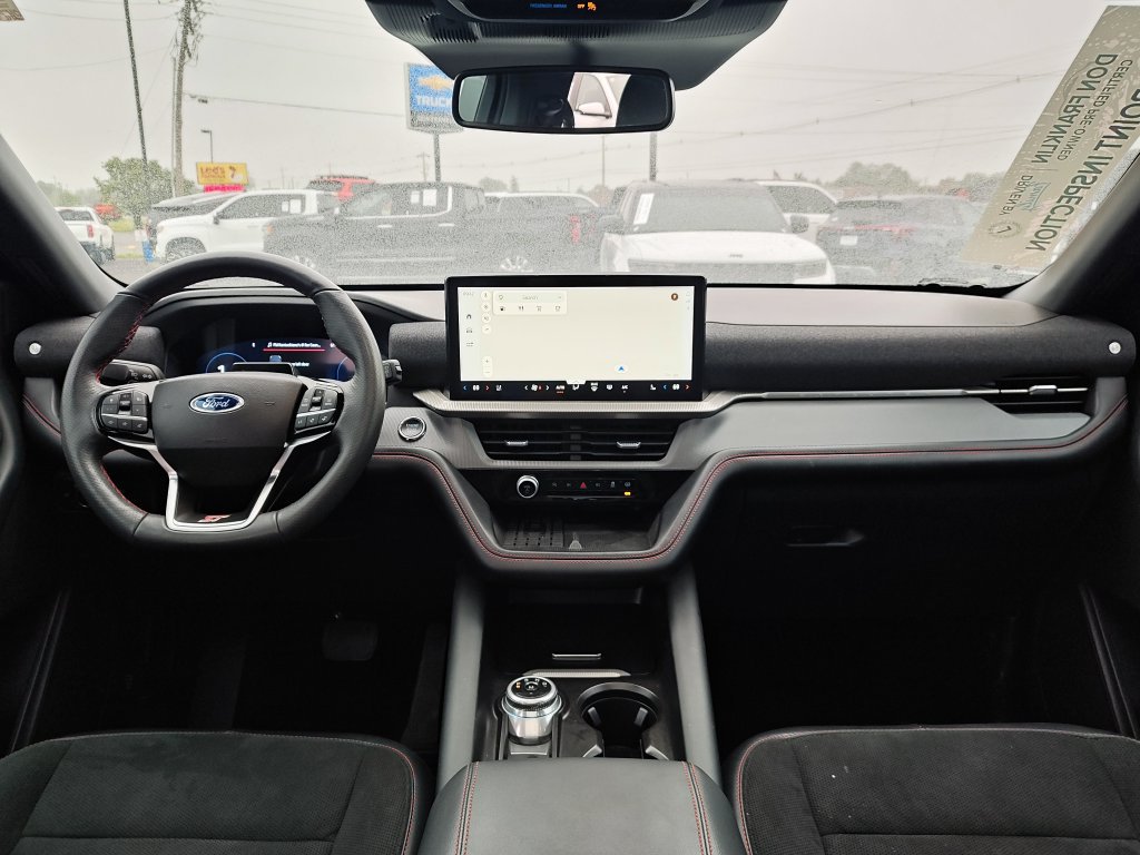 Used 2025 Ford Explorer ST AWD/4WD image 15