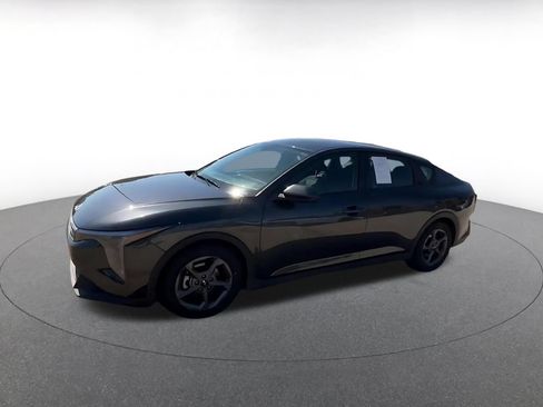 Used 2025 Kia K4 FWD image 8