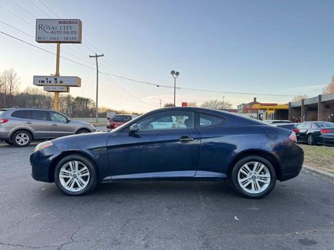 Used 2008 Hyundai Tiburon GS image 8