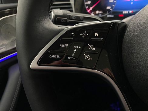 New 2026 Mercedes-Benz GLE 450 4MATIC image 17