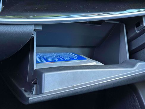 Used 2022 Nissan Rogue SL w/ SL Premium Package image 31