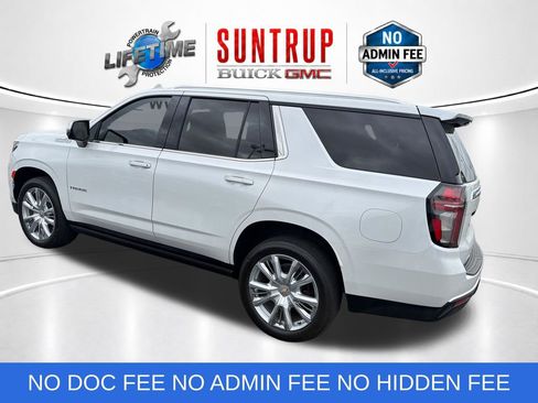 Used 2024 Chevrolet Tahoe High Country AWD/4WD image 3