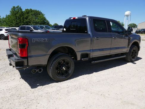 New 2026 Ford F250 Lariat w/ Black Appearance Package AWD/4WD image 5