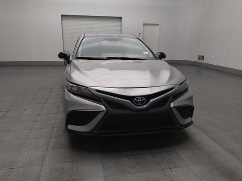 Used 2021 Toyota Camry SE FWD image 14