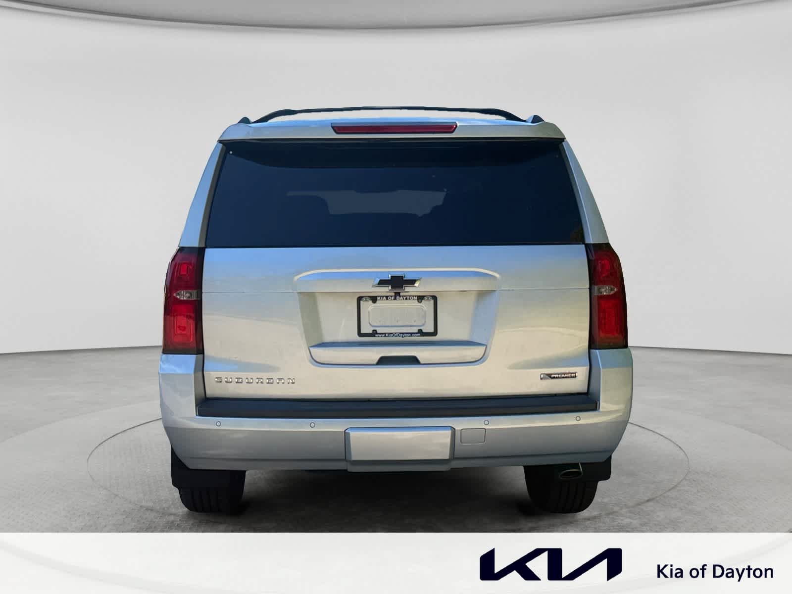 Used 2017 Chevrolet Suburban LT AWD/4WD image 6