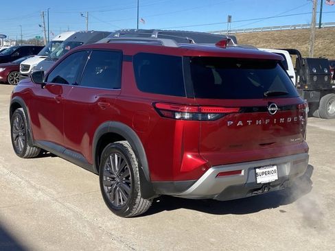 Used 2023 Nissan Pathfinder SL w/ SL Premium Package image 9
