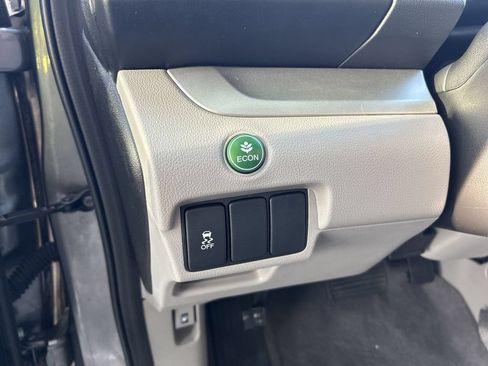 Used 2012 Honda CR-V EX image 17