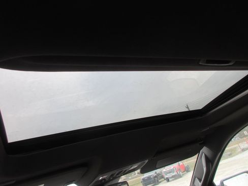 New 2026 GMC Sierra 1500 SLT w/ SLT Premium Plus Package image 16