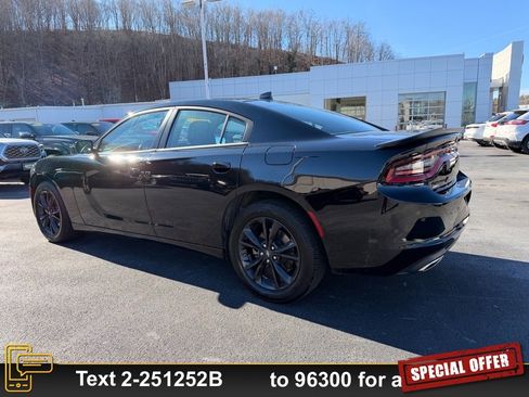 Used 2023 Dodge Charger SXT w/ Blacktop Package image 7