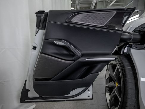 Certified 2025 Ferrari Purosangue AWD/4WD image 20