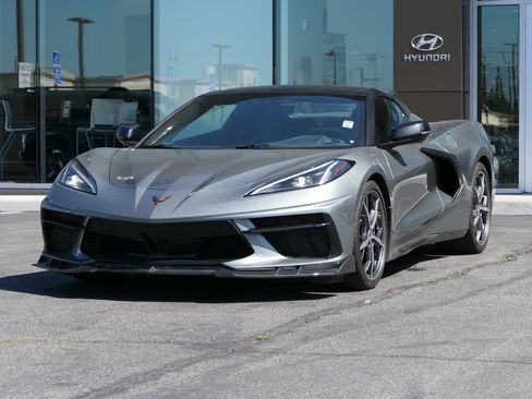 Used 2022 Chevrolet Corvette Stingray Convertible w/ 1LT RWD image 8