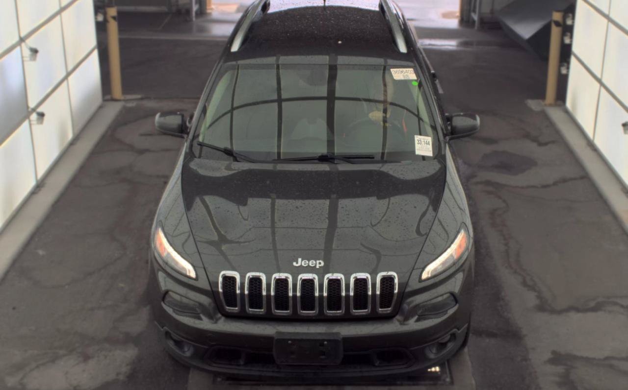 Used 2015 Jeep Cherokee Latitude AWD/4WD image 2