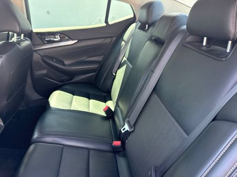 Used 2020 Nissan Maxima 3.5 SL w/ Floor Mat Group FWD image 13