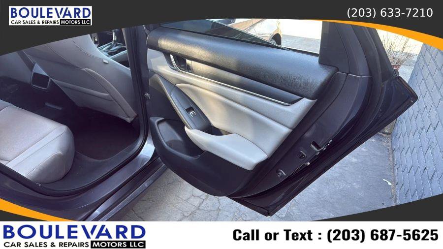 Used 2018 Honda Accord LX image 31