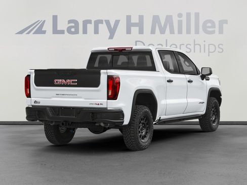 Used 2024 GMC Sierra 1500 AT4X w/ AT4X AEV Edition image 2