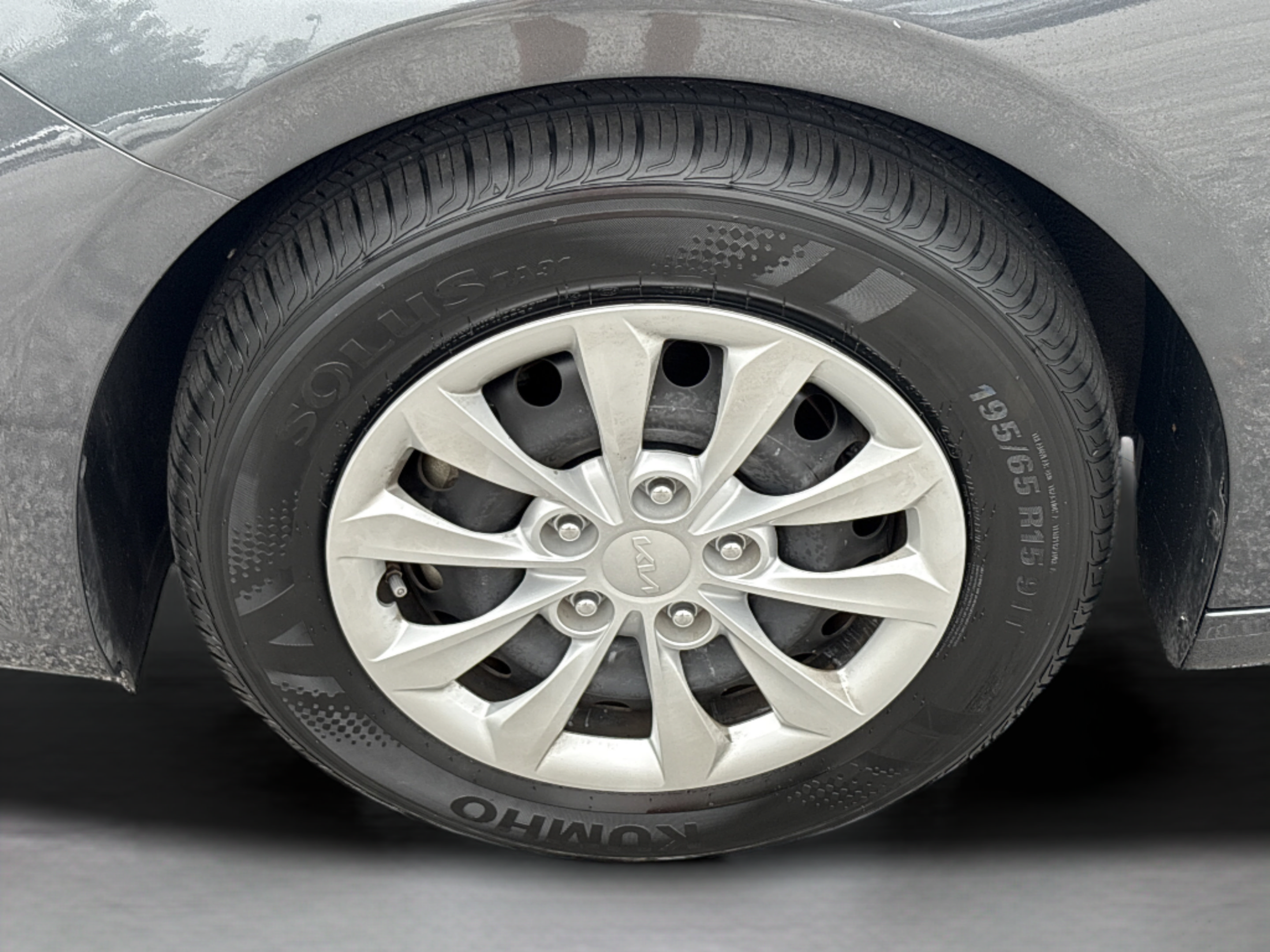 Certified 2024 Kia Forte LX FWD image 27