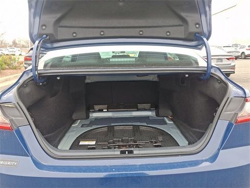 Used 2025 Toyota Camry LE image 29