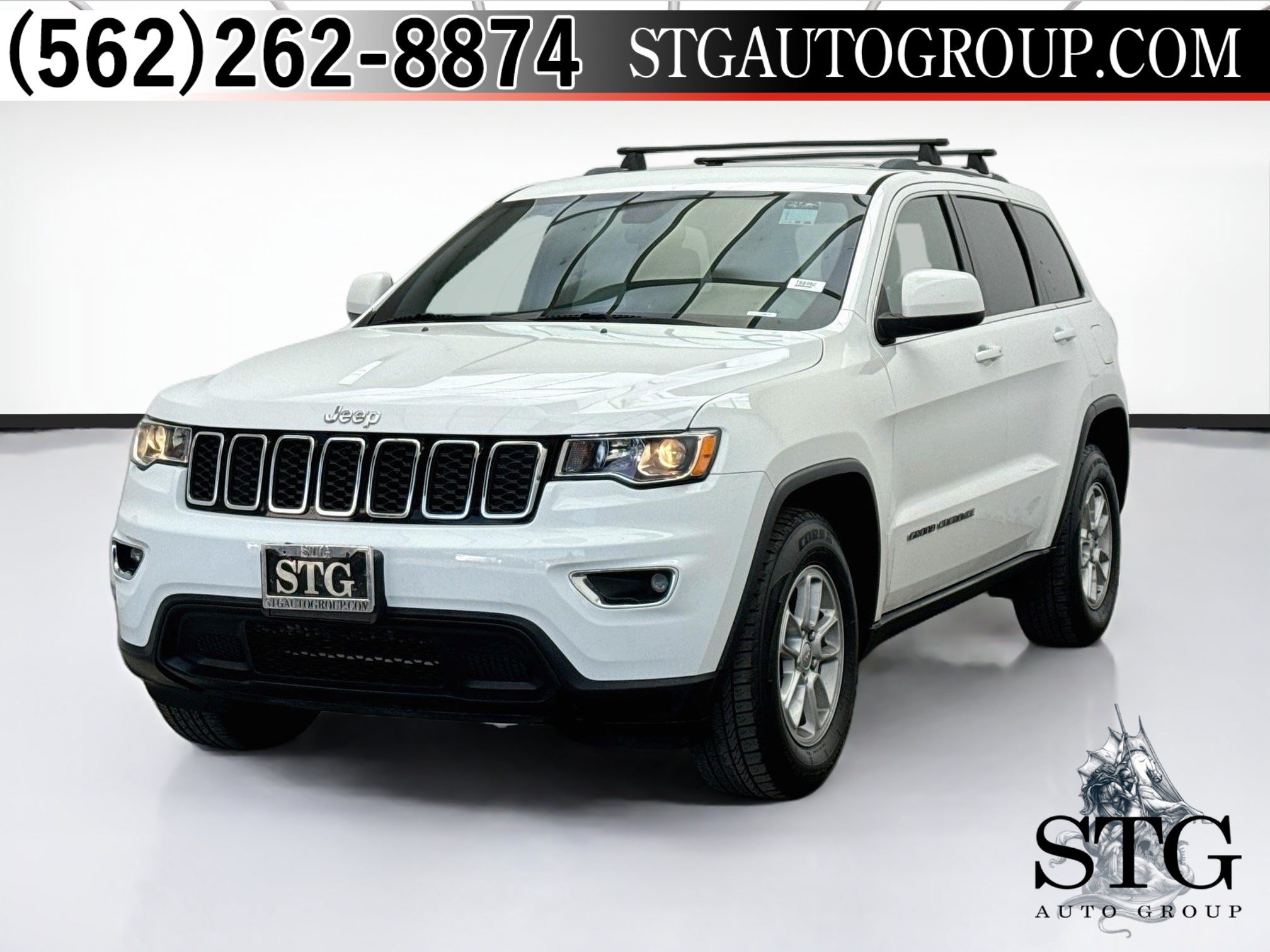Used 2019 Jeep Grand Cherokee Laredo RWD image 1